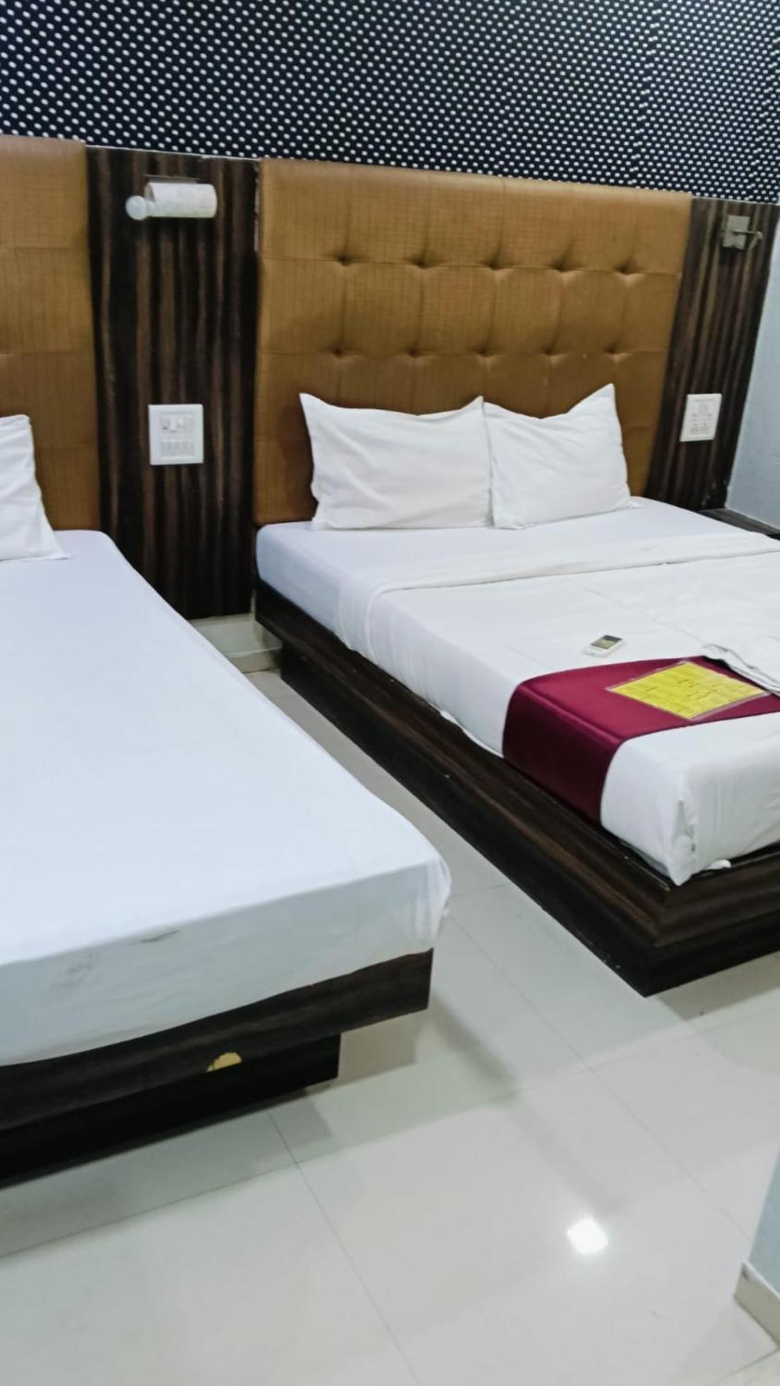 Hotel Bently Shelter 3*