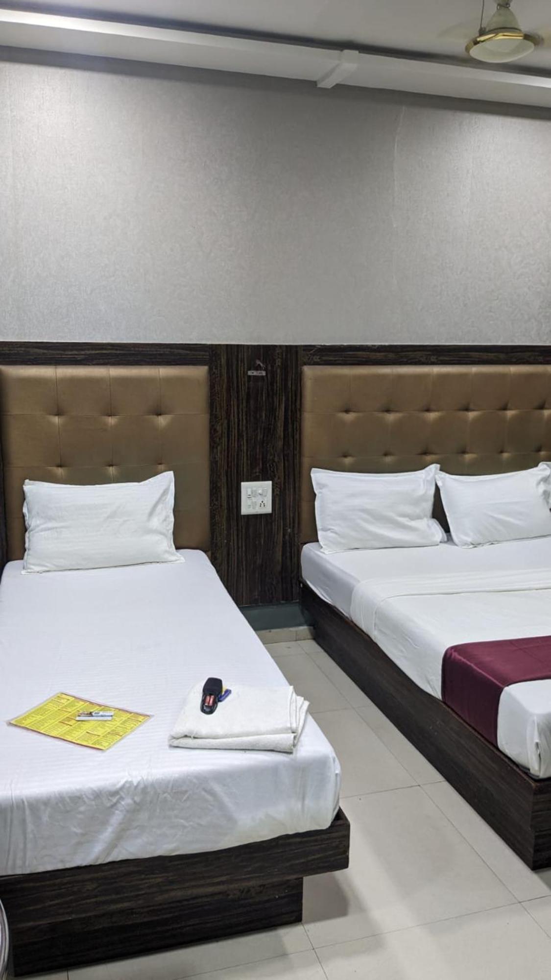 Hotel Bently Shelter Bombaj