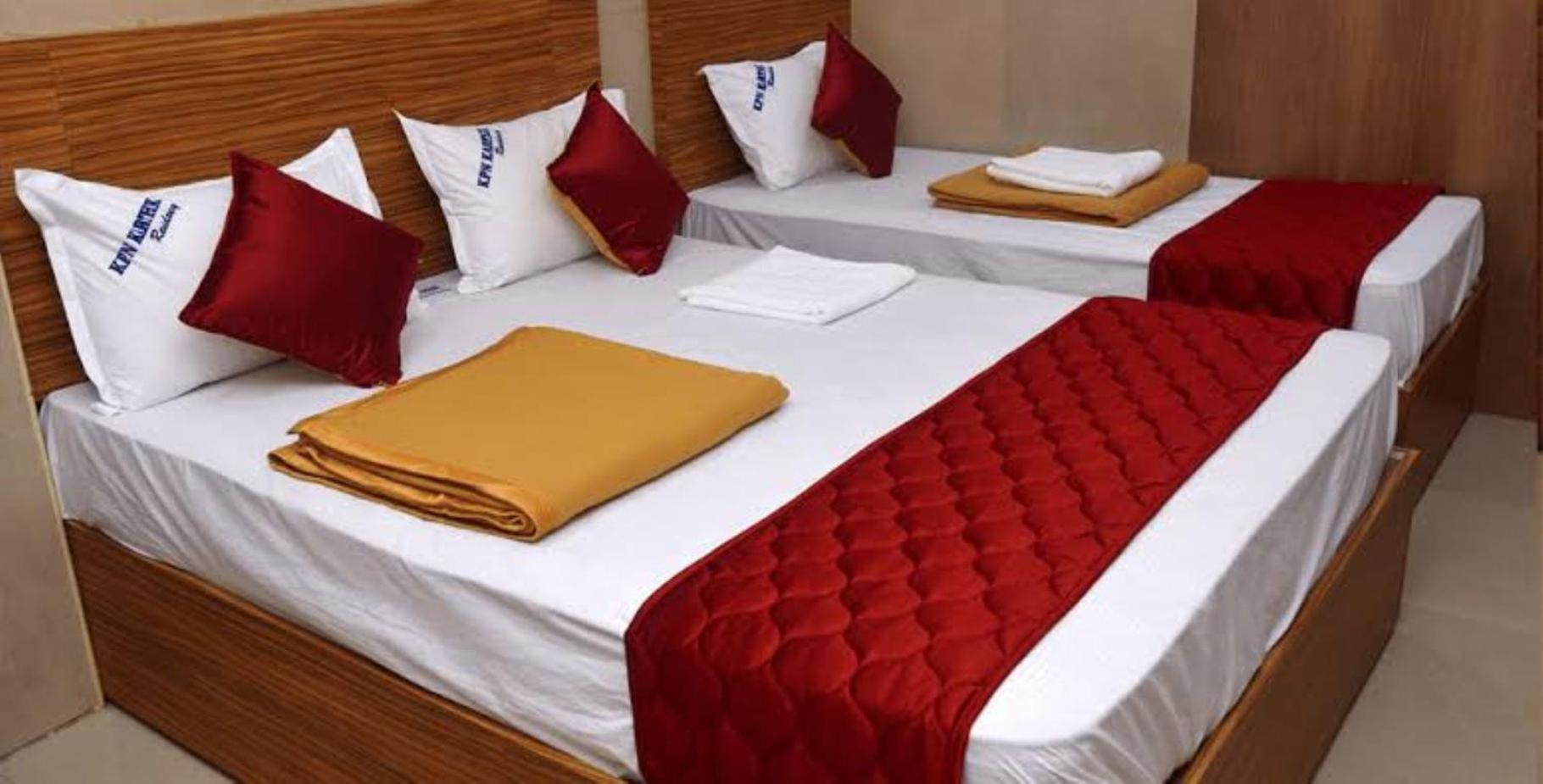 Bently Shelter 3* Bombaj